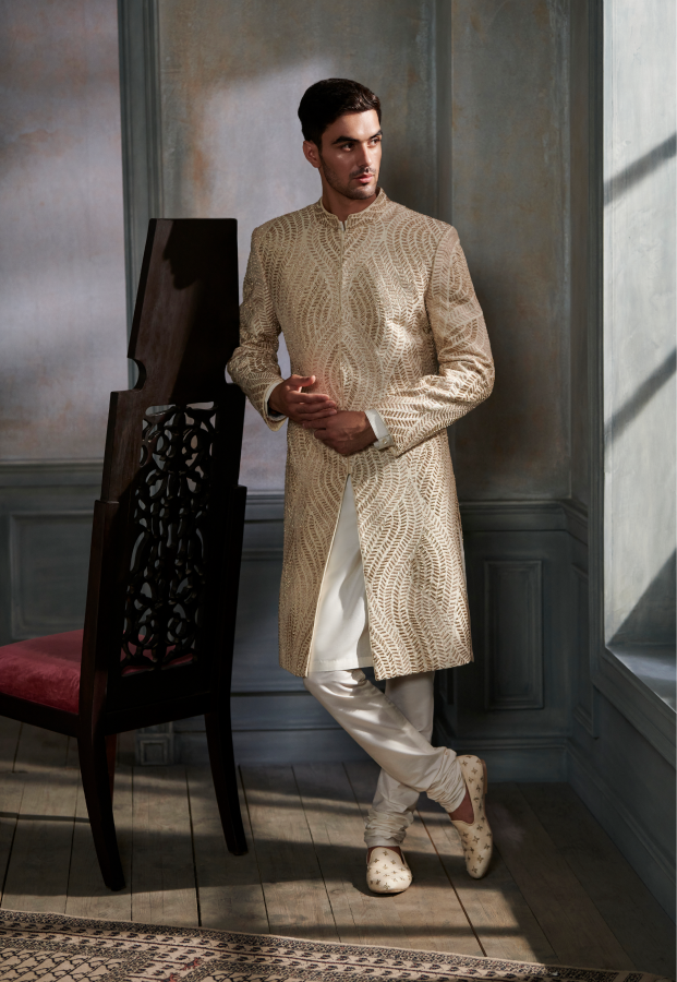Long Suit Sherwani Cover (White) 50 Inches Length