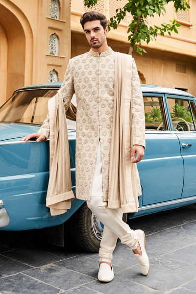 Farzad Shwerwani - Off white - The Grand Trunk