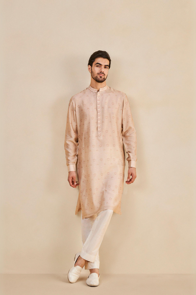 Favian Kurta