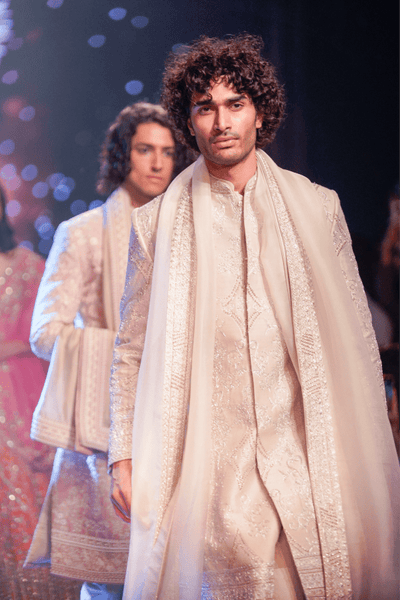 Saadi vintage ivory sherwani set - The Grand Trunk