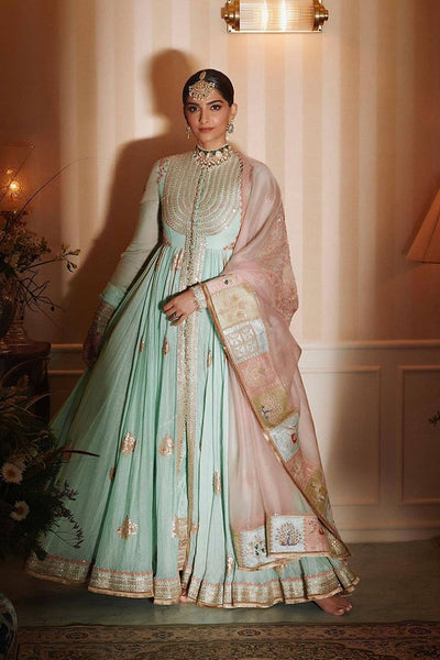 Sonam Kapoor in Anamika Khanna Sharara - The Grand Trunk