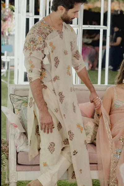 Shahid Kapoor In Anamika Khanna Kurta Set - The Grand Trunk