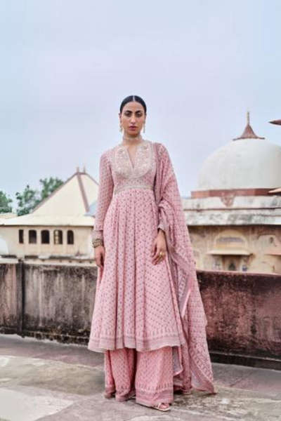 Alara Gota Patti Mul Anarkali Set